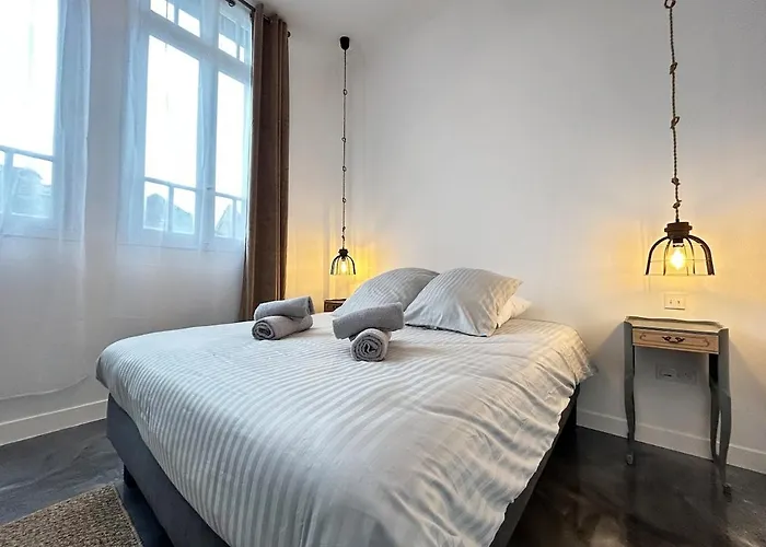 Elegant*epoxy*design&decor Apartamento